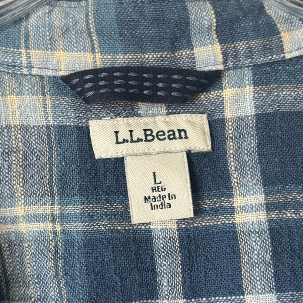 L.L. Bean Blue Plaid Short-Sleeve Shirt - Picture 5 of 5